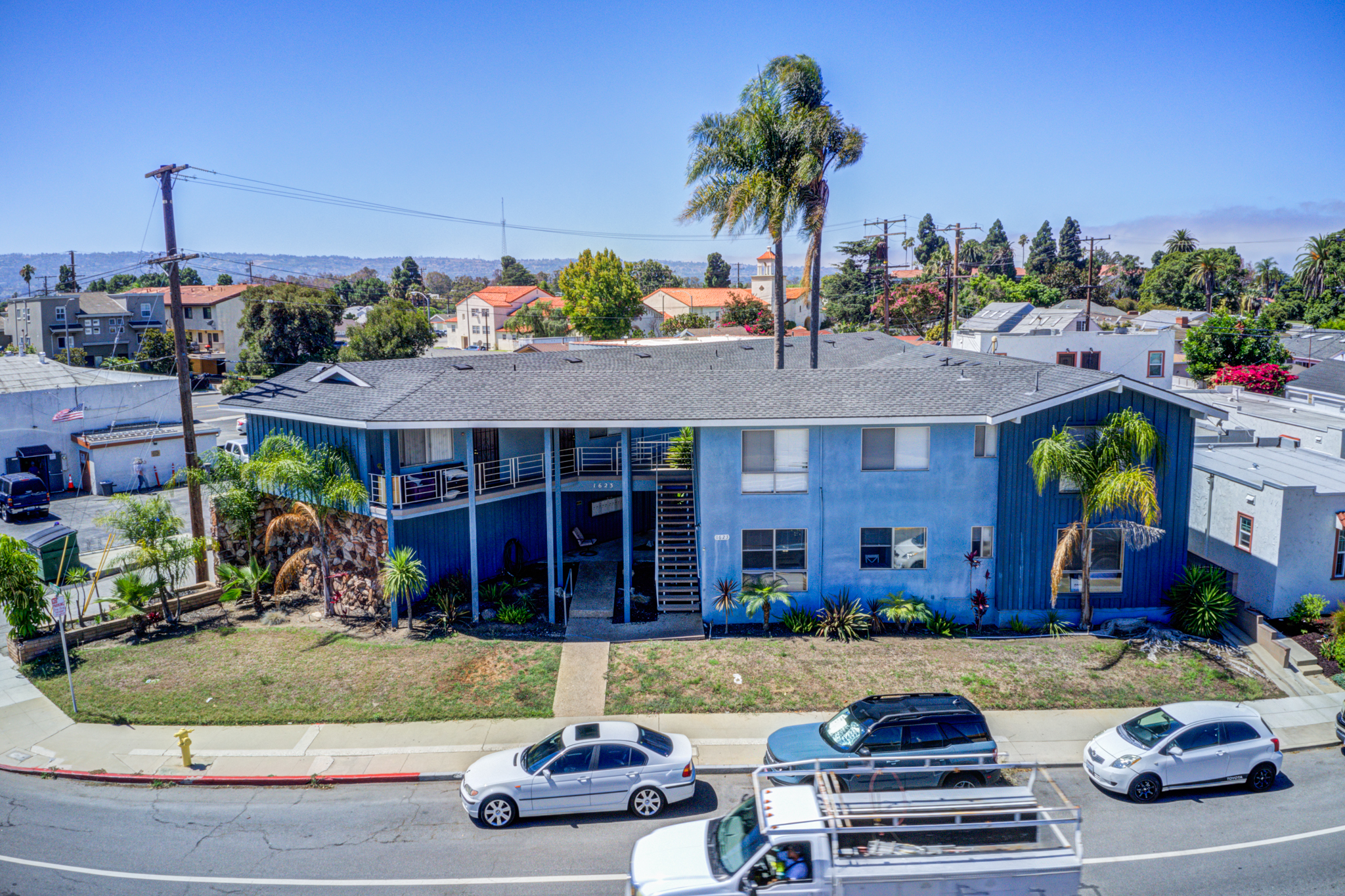 1623 Arlington Avenue recently closed transaction